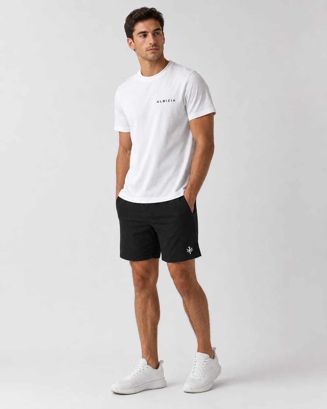 Camiseta Essential Off-White — lifestyle